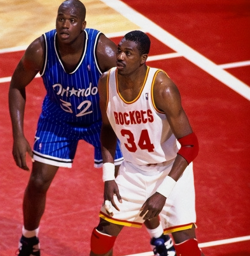 NBA拿4双有多难？79年来仅4人做到，文班亚马有望成现役第一个