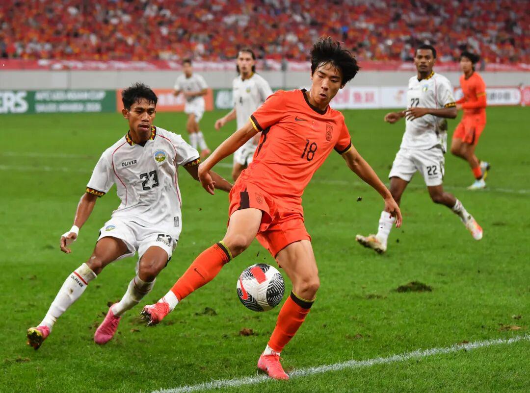 这支有申花海港球员首发的球队还是被高看了