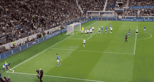 5-0！加图索完美首秀 意大利攻势足球美如画 40射迎世预赛连胜